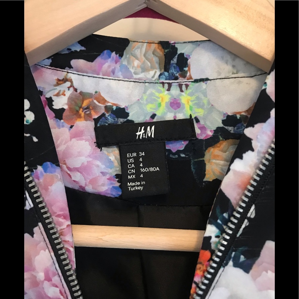 H&M Kaleidoscope Floral Bomber Jacket Size 4 - Picture 4 of 8
